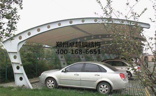 錦州<font color='red'>膜結(jié)構(gòu)車棚</font>【宏遠合成材料公司等】施工案例