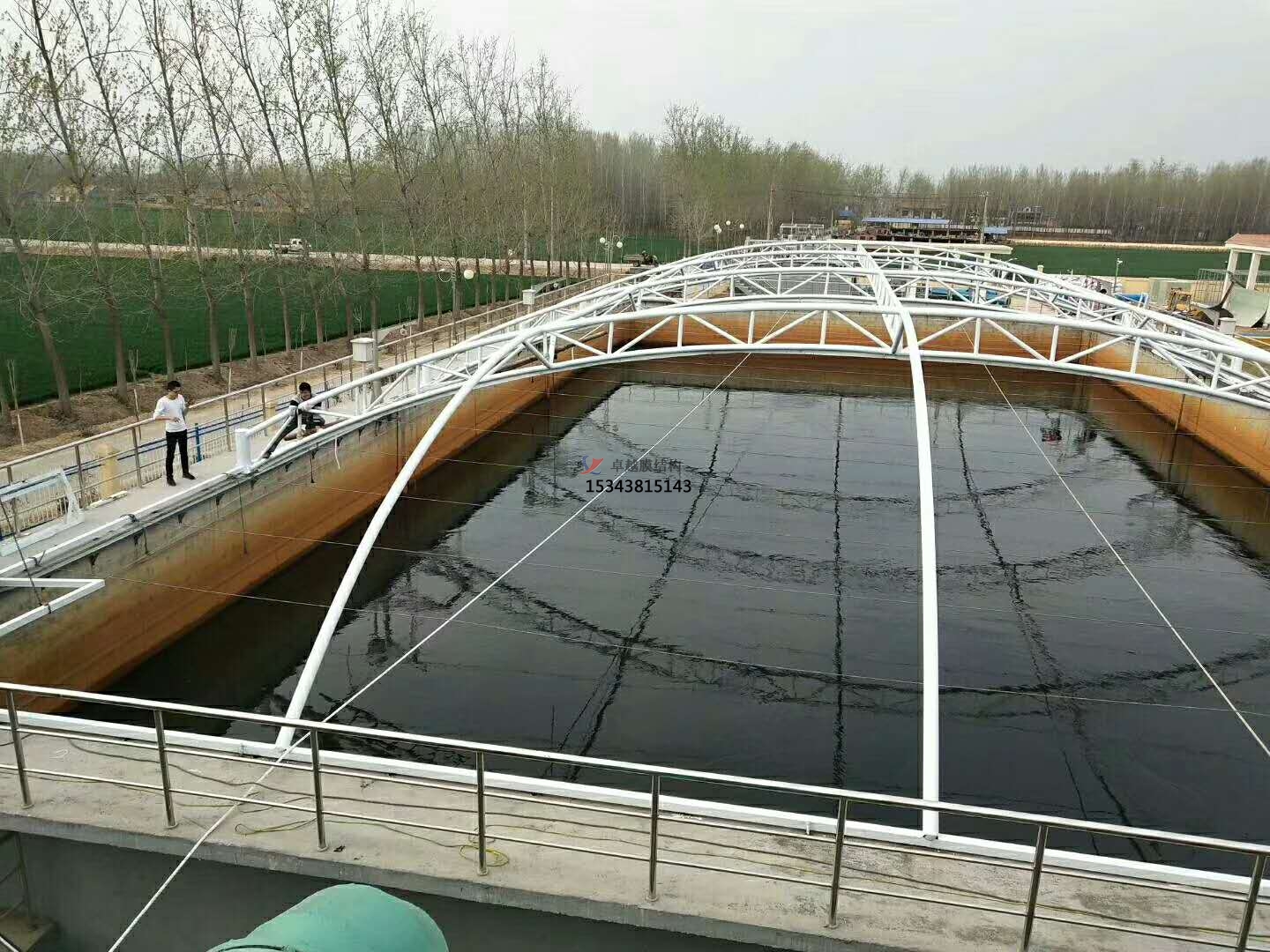 朔州市<font color='red'>污水池加蓋</font>膜結(jié)構(gòu)遮陽棚【生產(chǎn)銷售】
