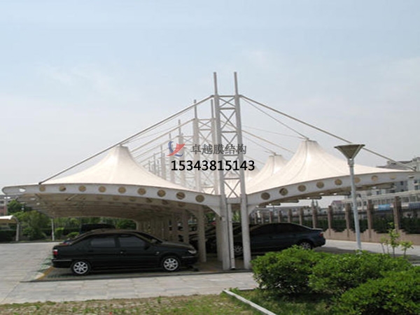 涇陽(yáng)膜結(jié)構(gòu)停車(chē)棚【生產(chǎn)銷售】遮陽(yáng)棚雨棚