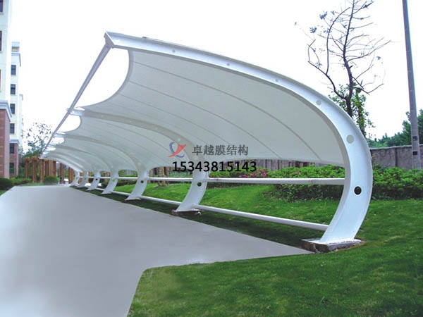 碌曲<font color='red'>膜結(jié)構(gòu)停車棚</font>【雨棚遮陽棚生產(chǎn)安裝】