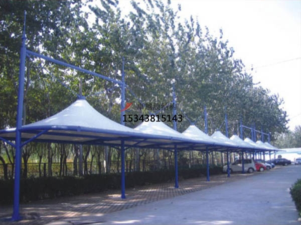 瑪曲<font color='red'>膜結(jié)構(gòu)停車棚</font>【雨棚遮陽棚生產(chǎn)安裝】