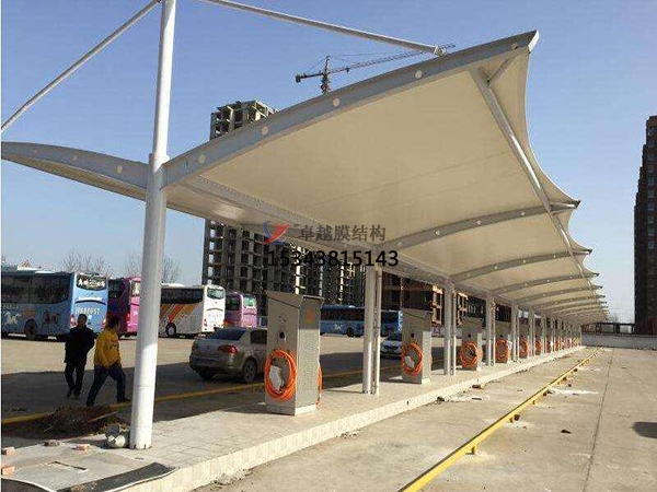 郎溪<font color='red'>膜結(jié)構(gòu)停車棚</font>【設(shè)計生產(chǎn)安裝】