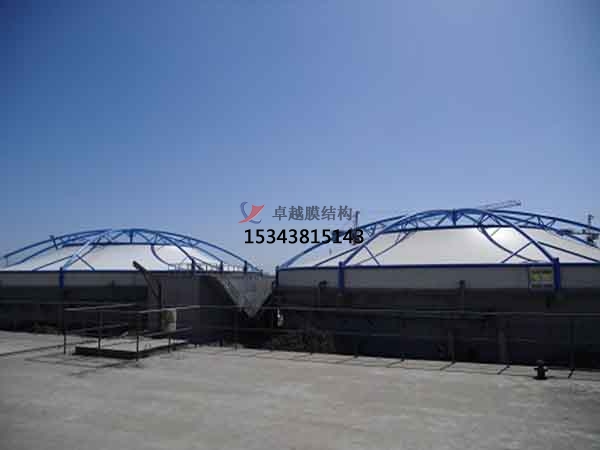 污水池反吊膜加蓋與<font color='red'>污水池加蓋</font>有何區(qū)別