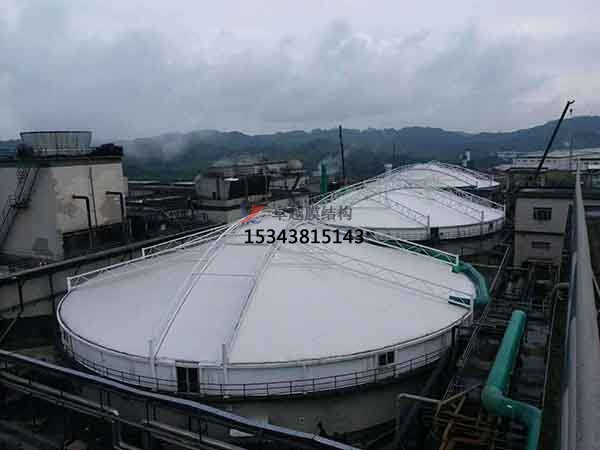 反吊膜安裝步驟應(yīng)該是怎么進行的？