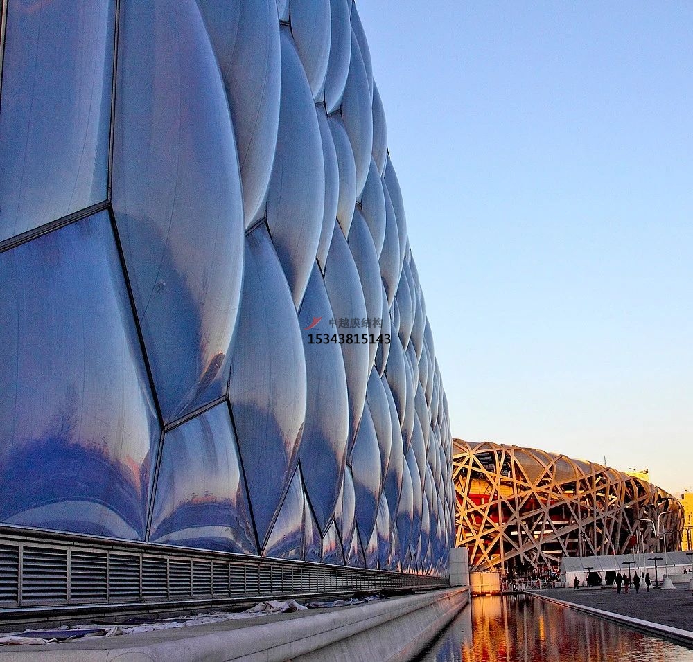 膜結(jié)構(gòu)立面，讓建筑更柔軟！