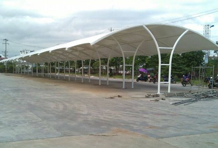 索<font color='red'>膜結(jié)構(gòu)車棚</font>定制需要怎么選擇生產(chǎn)廠家？