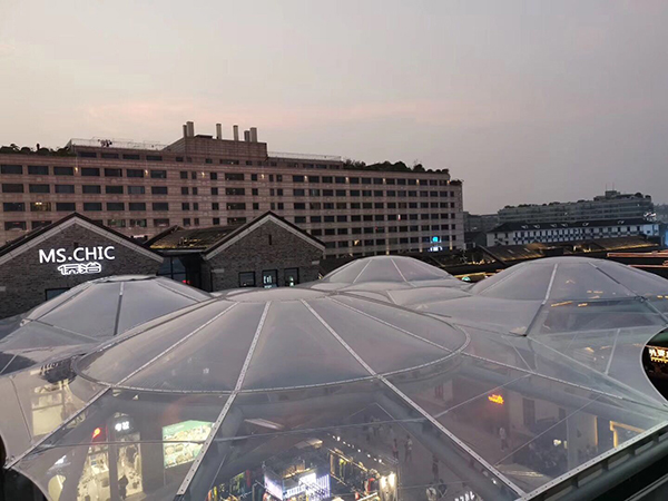 ETFE膜結構材料的種類有哪些？如何選購適合自己的ETFE膜結構？