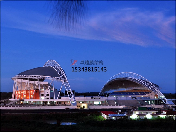 本溪<font color='red'>膜結(jié)構(gòu)公司</font>【膜結(jié)構(gòu)體育場(chǎng)館】本溪膜結(jié)構(gòu)廠家