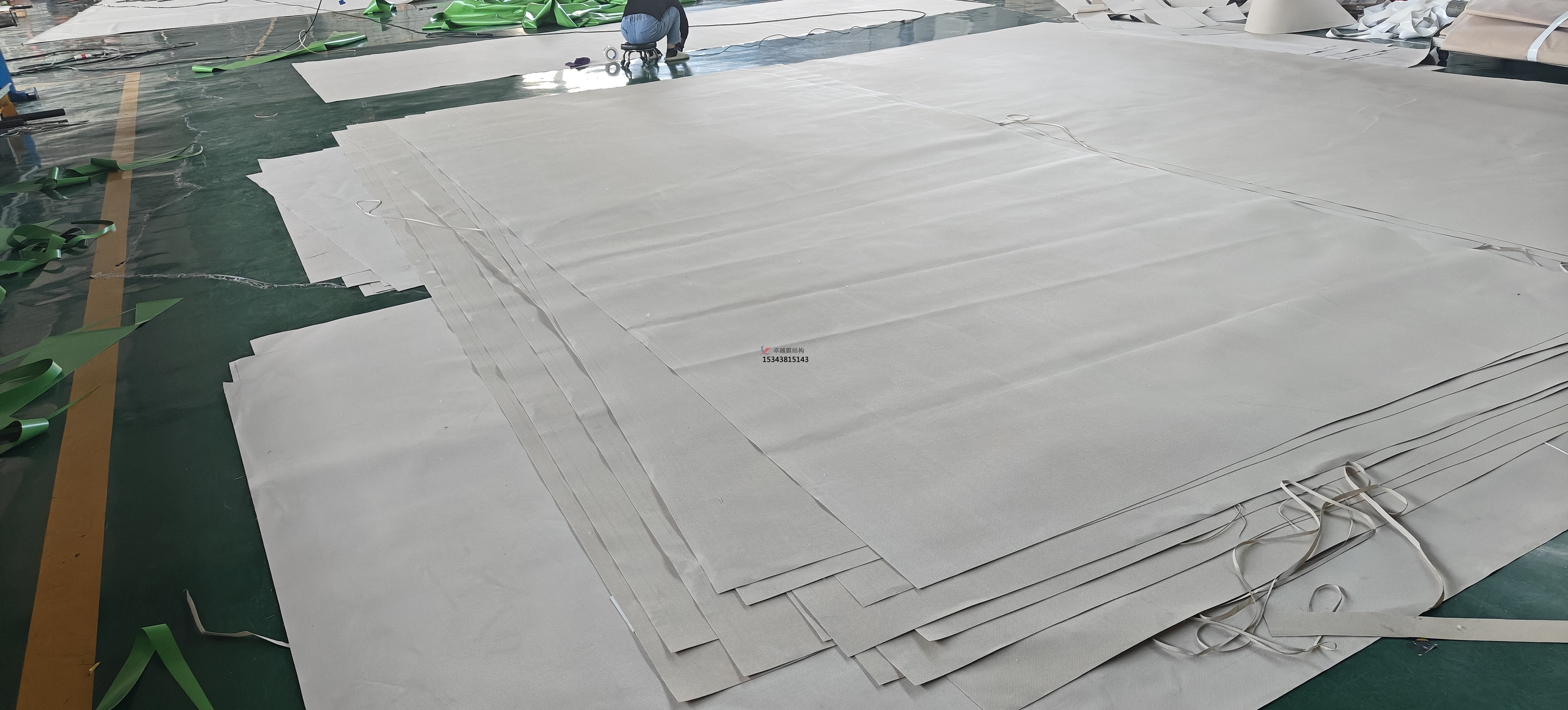 PTFE膜材的裁剪加工過程