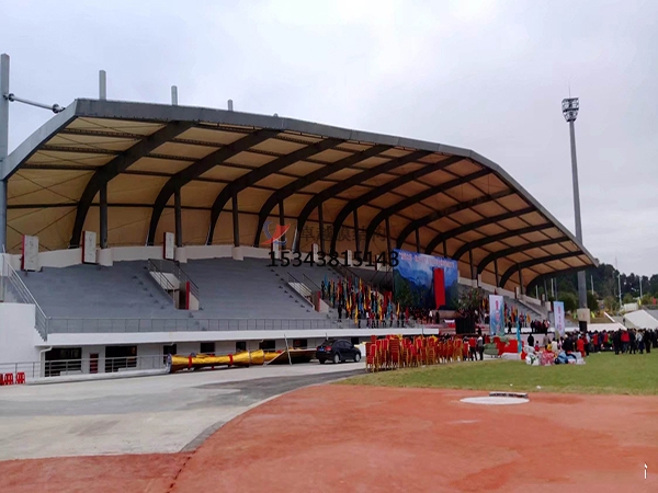 朝陽(yáng)<font color='red'>膜結(jié)構(gòu)公司</font>【田徑場(chǎng)膜結(jié)構(gòu)遮陽(yáng)棚】朝陽(yáng)膜結(jié)構(gòu)廠家